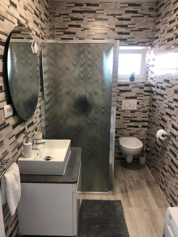 Crno Apartman Ana 아파트 외부 사진