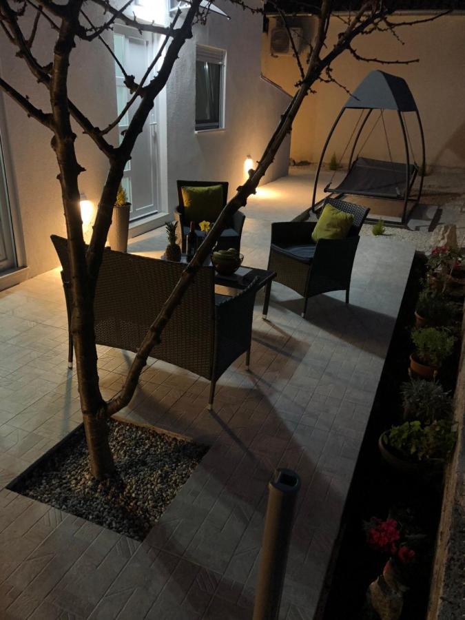 Crno Apartman Ana 아파트 외부 사진