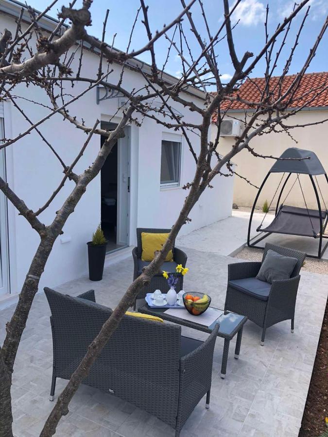 Crno Apartman Ana 아파트 외부 사진